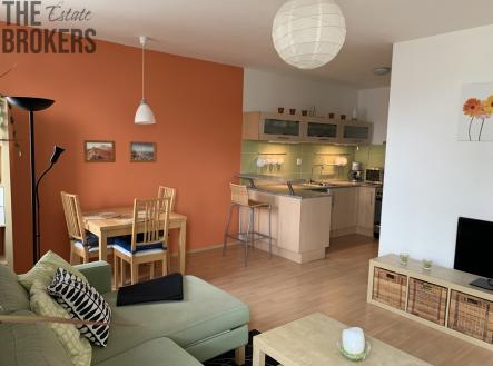 Pronájem bytu, 2+kk, 61 m²