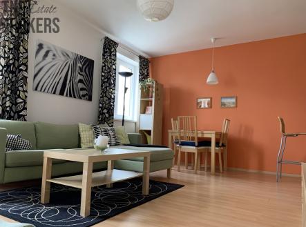 Pronájem bytu, 2+kk, 61 m²