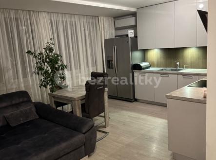 Prodej bytu, 2+kk, 62 m²