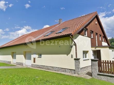 Prodej - dům/vila, 320 m²