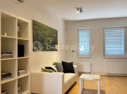 Prodej bytu, 1+kk, 44 m²