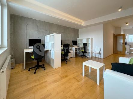 Prodej bytu, 1+kk, 44 m²