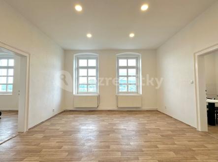 Prodej - dům/vila, 278 m²