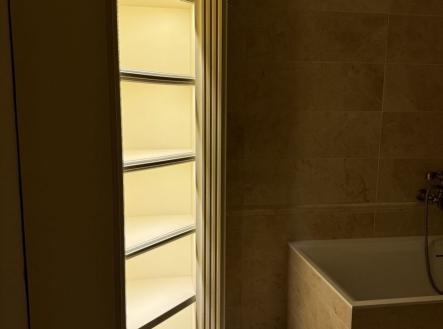 Prodej bytu, 2+kk, 138 m²