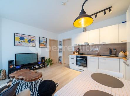 Prodej bytu, 2+kk, 43 m²