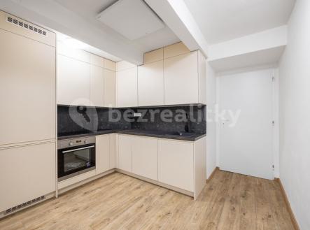 Prodej bytu, 3+kk, 64 m²