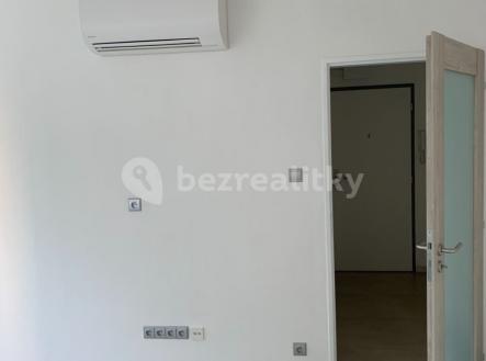 Prodej bytu, 3+kk, 56 m²