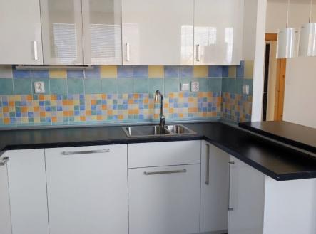 Prodej bytu, 3+kk, 70 m²