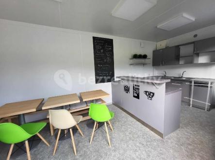 Prodej - komerční objekt, jiný, 27 m²