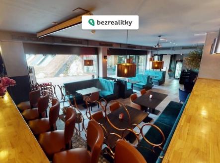 Prodej komerčního objektu, jiný, 142 m²