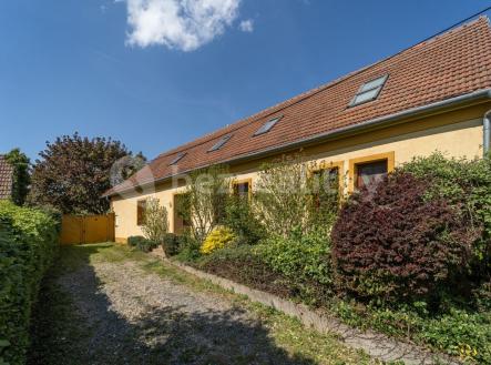 Prodej - dům/vila, 211 m²