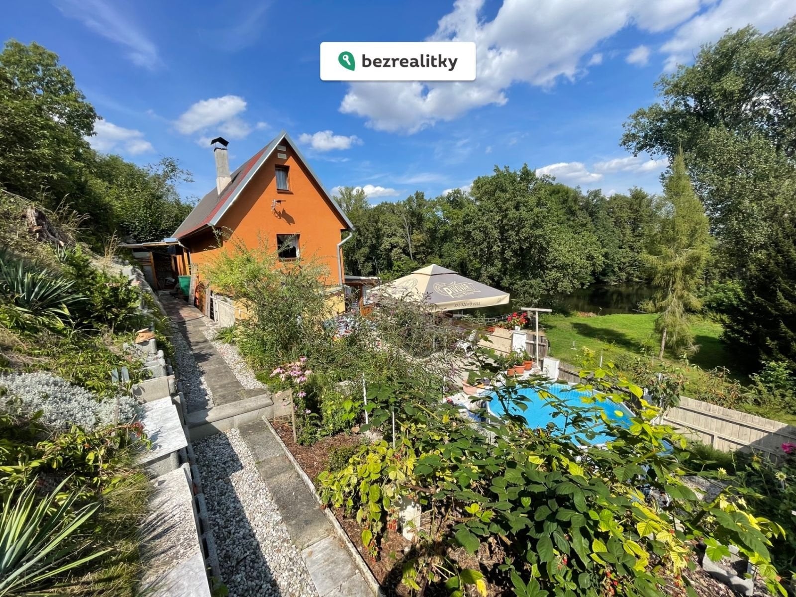 1766418418-sufplebpup-img-4209