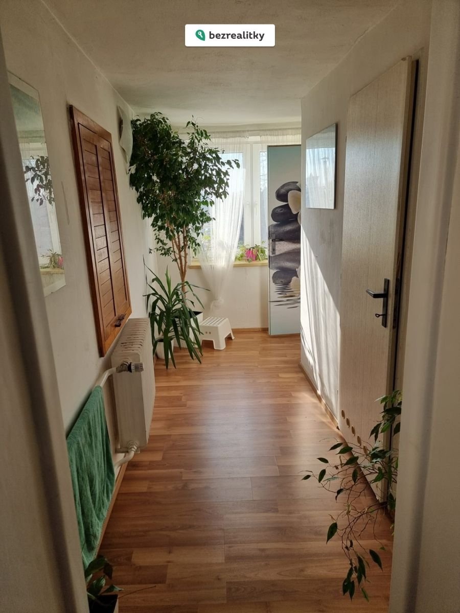 1744094637-zmabbswrwk-img-20250303-wa0035