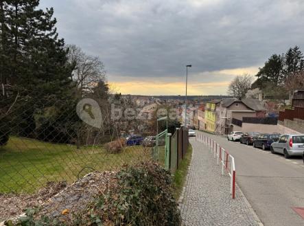 Prodej - pozemek pro bydlení, 739 m²