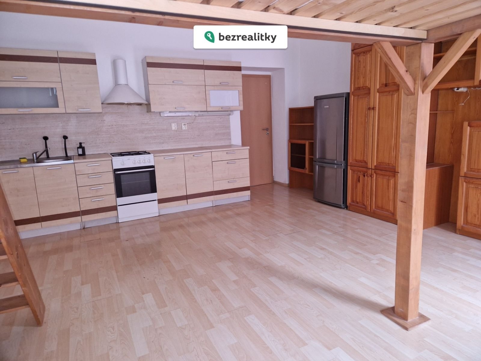 1727288073-gmjzvzucpt-20240804-143026