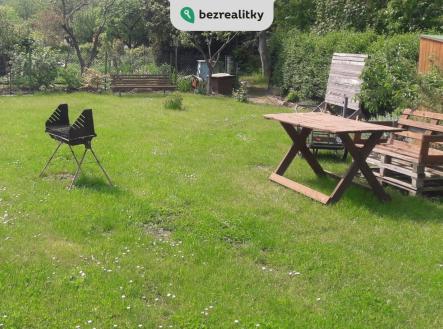 Prodej - pozemek, zahrada, 279 m²