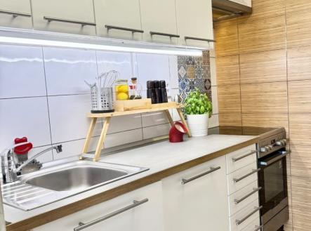 Prodej bytu, 3+kk, 77 m²