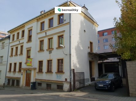 Prodej domu 570 m², pozemek 381 m²