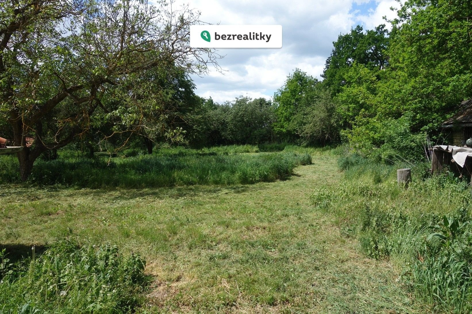 1748454817-njvcfmvilj-pozemek