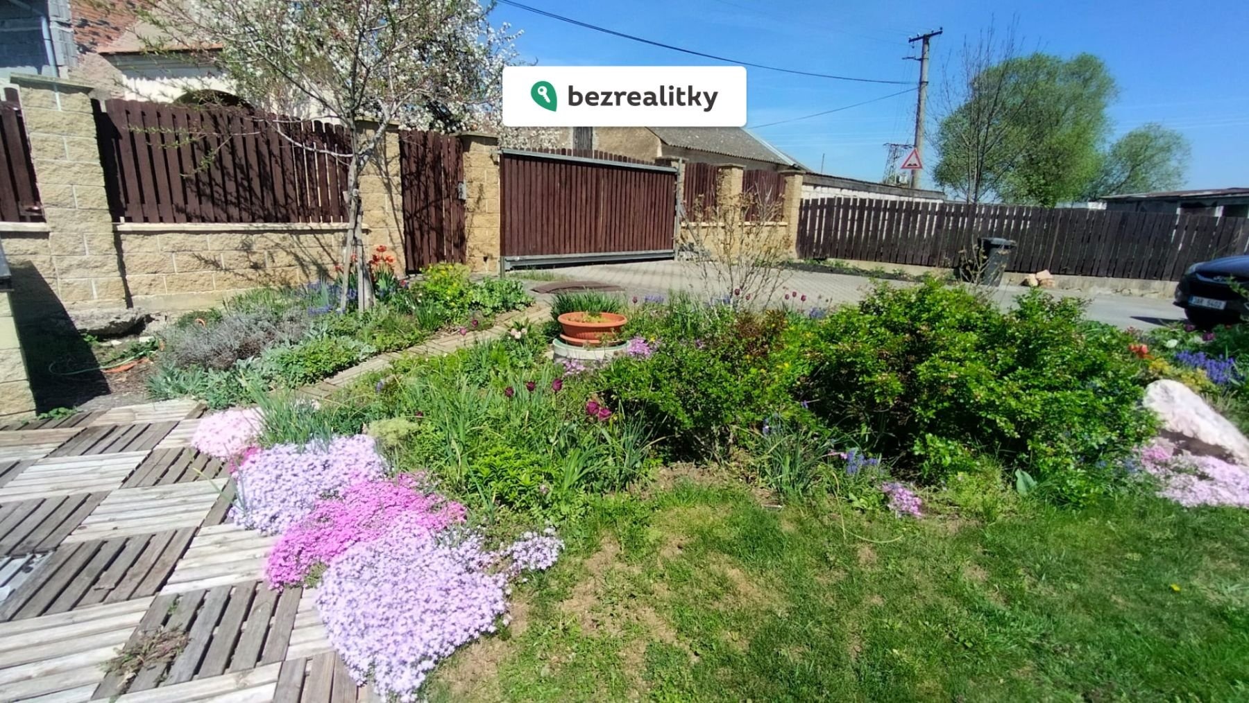 1777192489-kfnvozetok-obr-c3-a1zek-whatsapp-2c-2025-05-01-v-15-36-38-ab9a8951