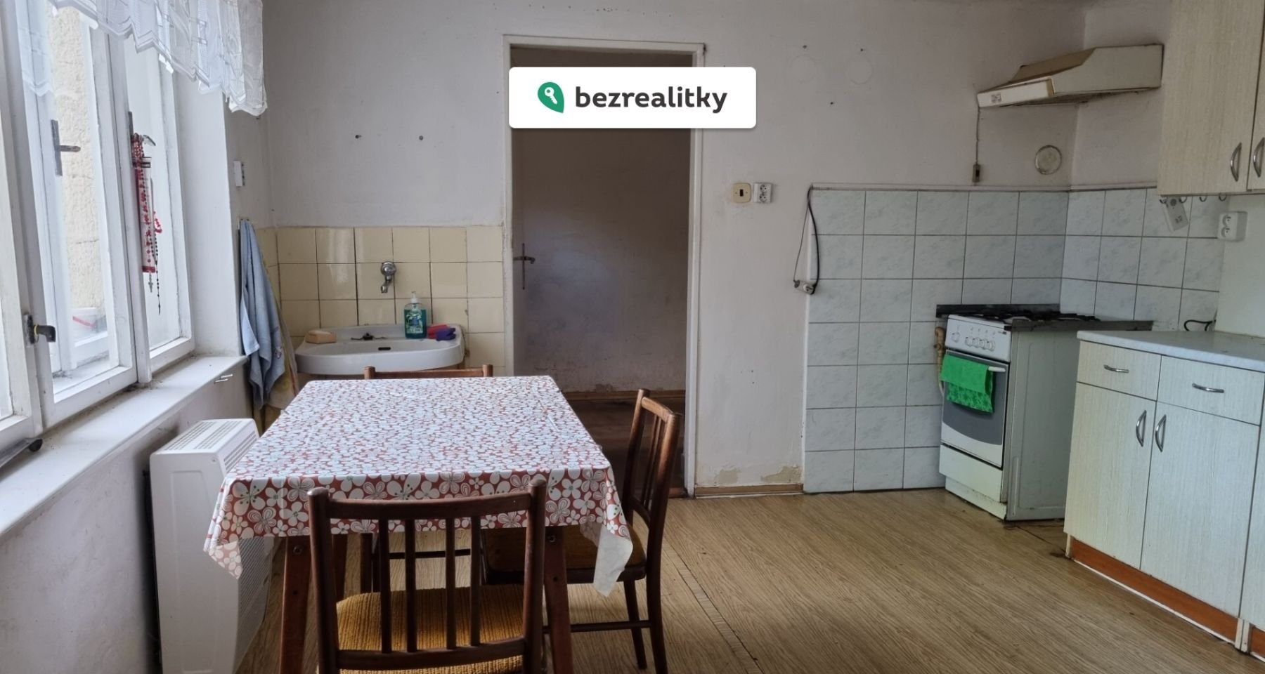 1758896805-vkdjyrbsbb-12