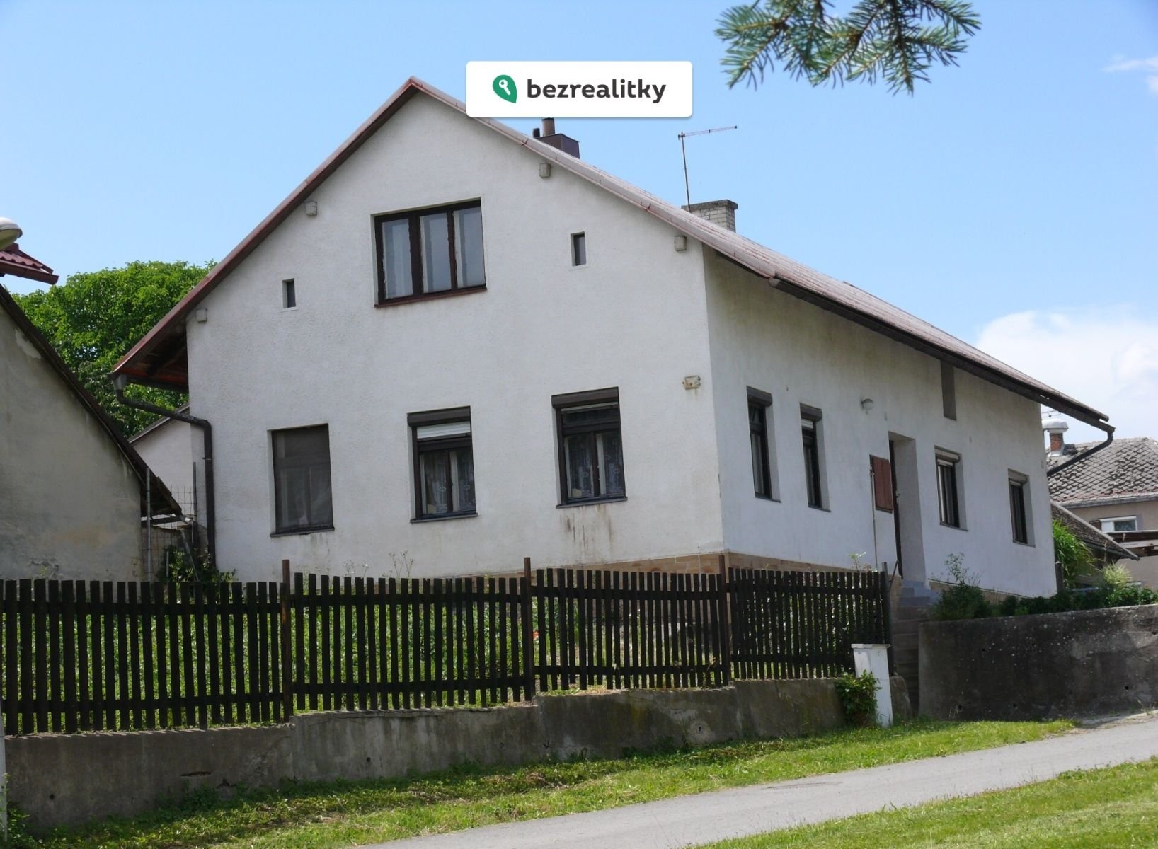 1751217379-cjmioccgru-p1130947