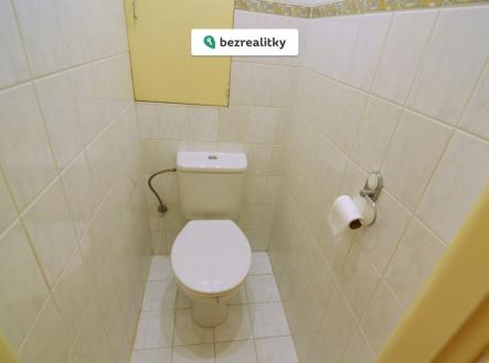 1751885458-lmxqzpfaiv-wc