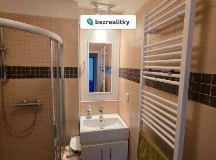 1754425089-fyjnvsuvtg-6-sprcha-a-wc