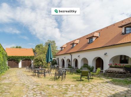 Prodej - dům/vila, 549 m²