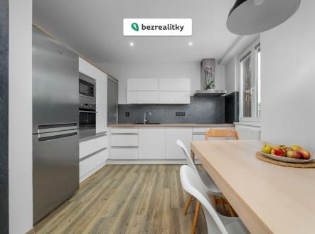 Prodej bytu, 3+kk, 96 m²