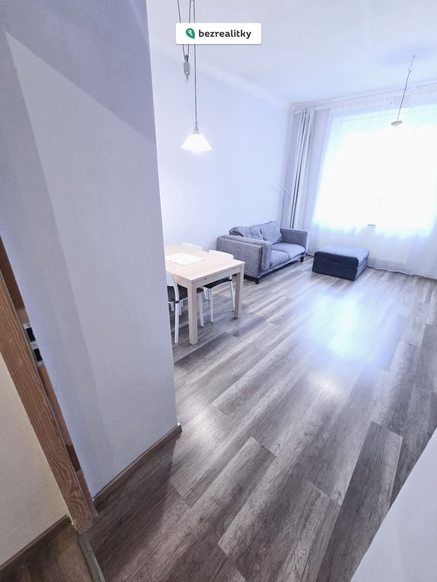 1771422353-iedbizwmyt-dining-room-3