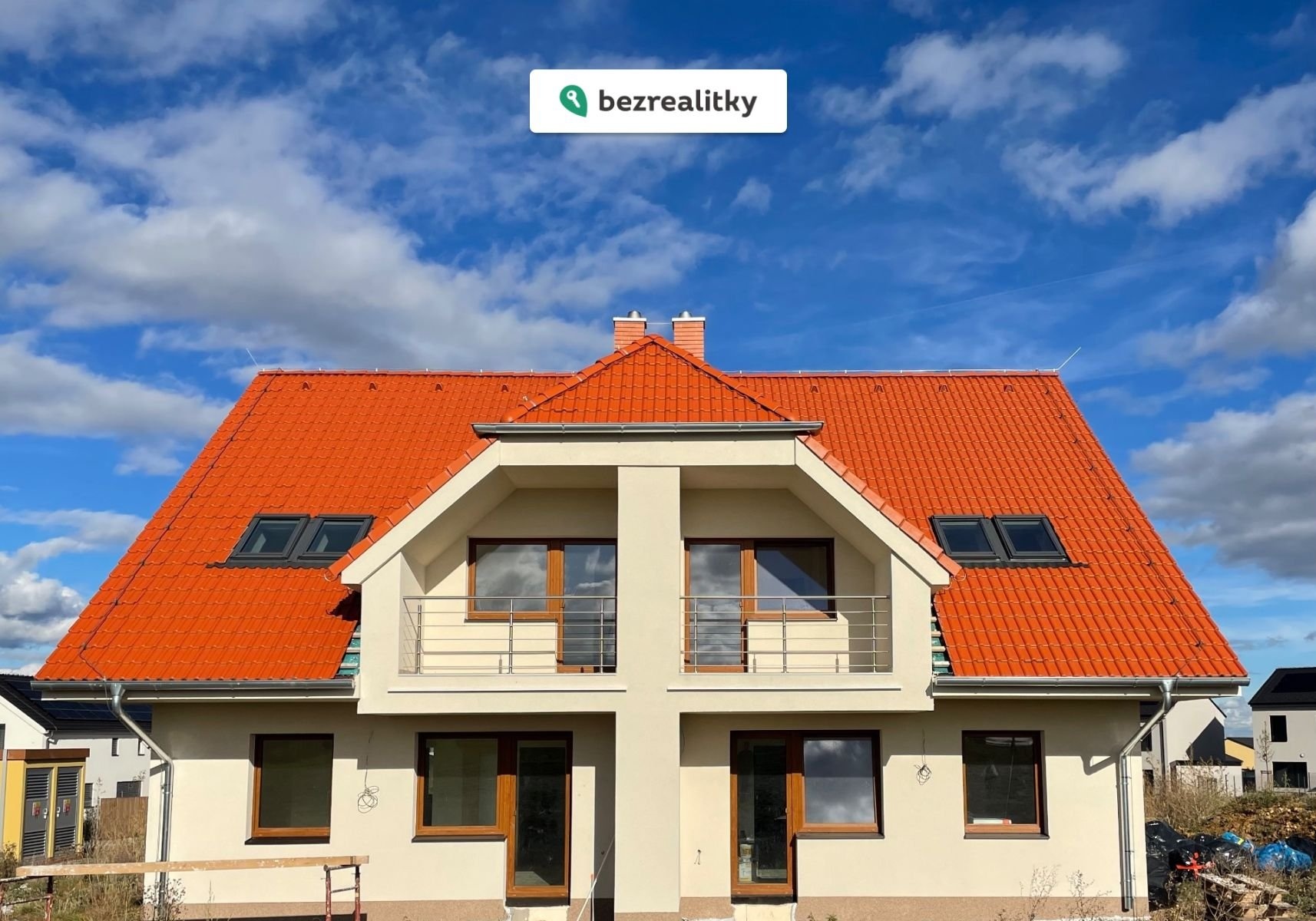 1761744452-edafnkjjjk-img-5606