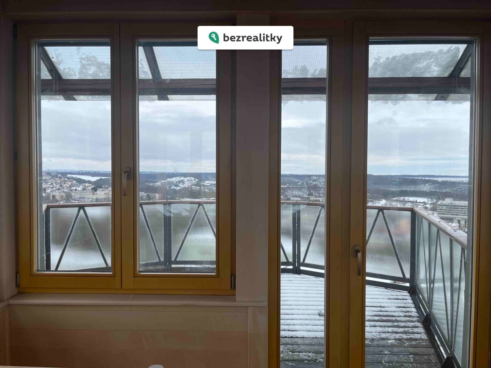 1771325142-pfjyfsmlhi-img-2121