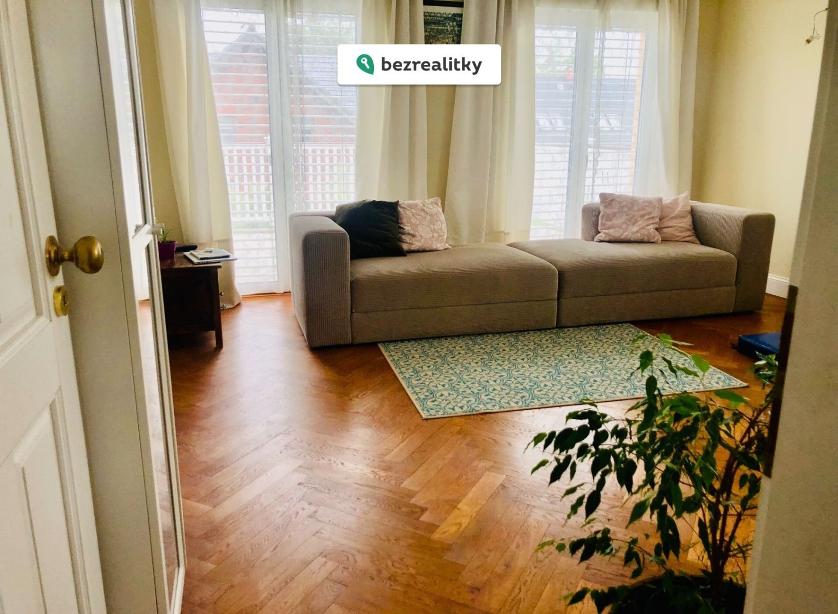 1756720422-gnzayjpeff-for-posting-3