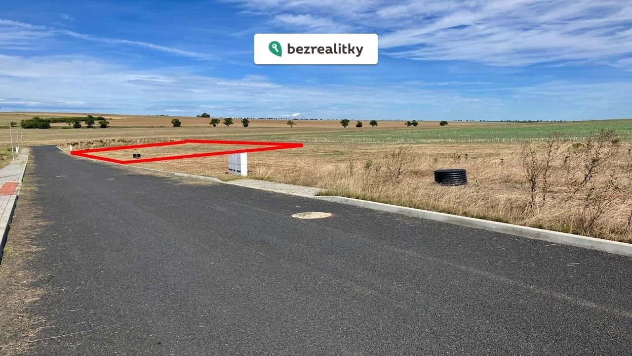 1776862534-ngykjktckx-pozemek1