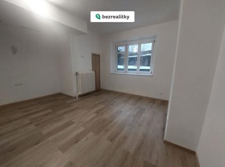Prodej bytu, 1+1, 43 m²