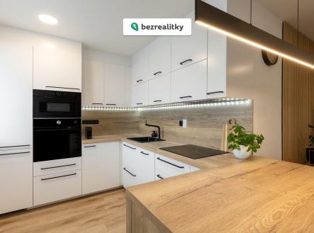 Prodej bytu, 4+kk, 80 m²