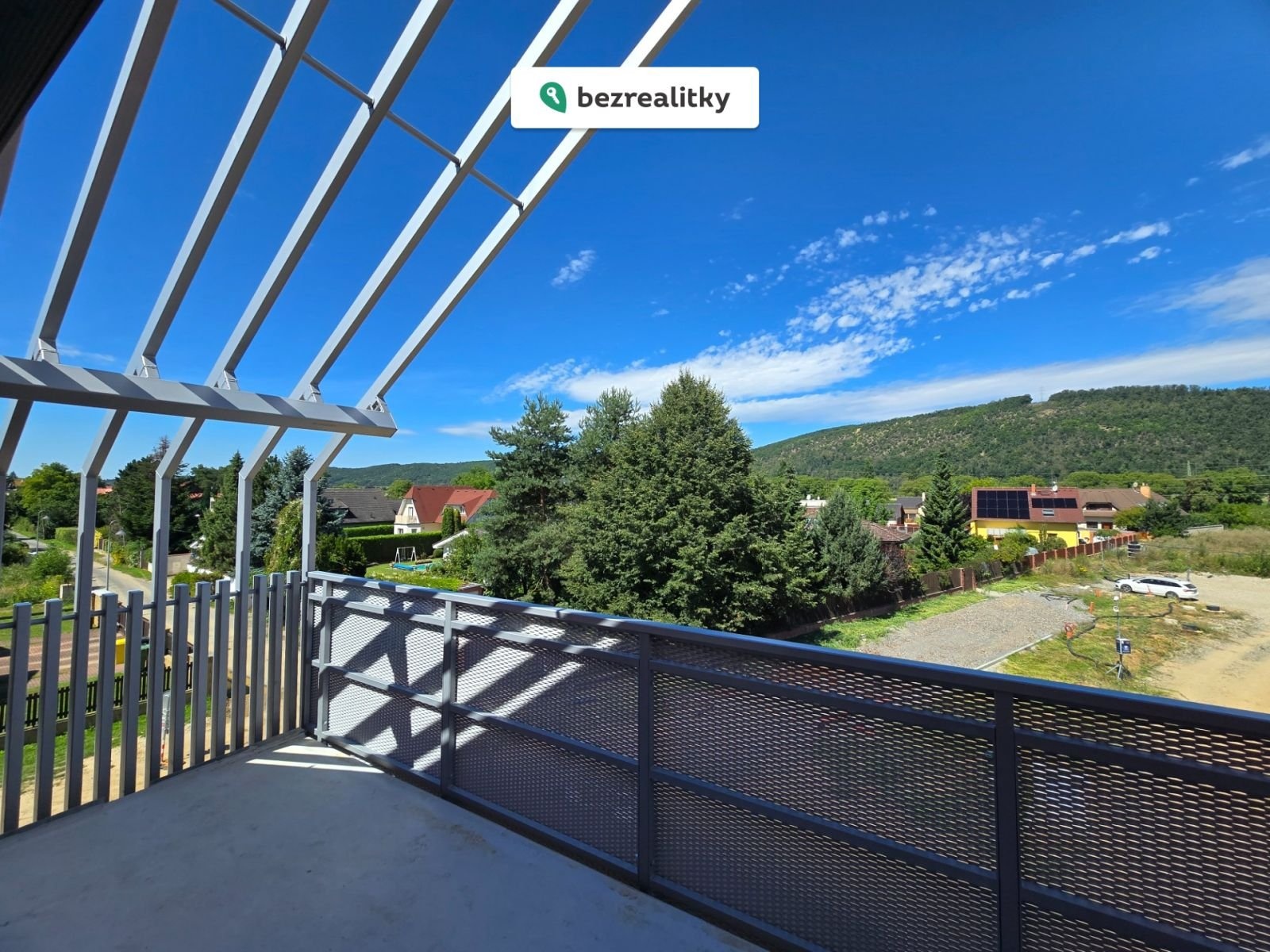 1758803708-ovkvjgzjcm-20250808-115801