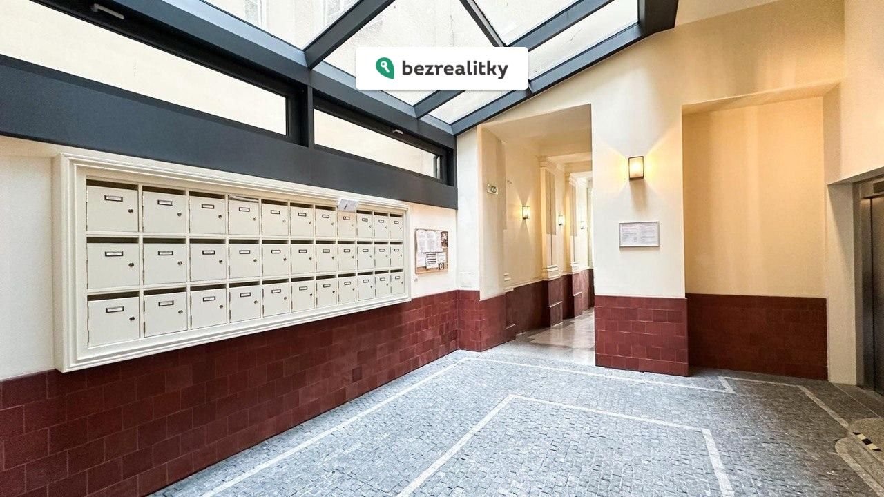 1759236460-tkjhstmajq-f1438c95-dd4f-4d3a-97ea-b5dff1dc1a95