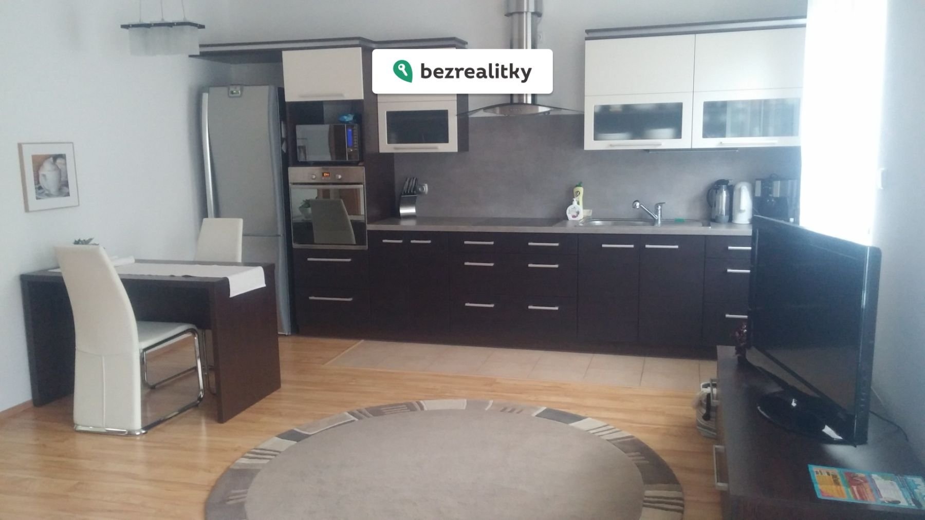 1759425958-yfjfdczaeb-20180713-074050