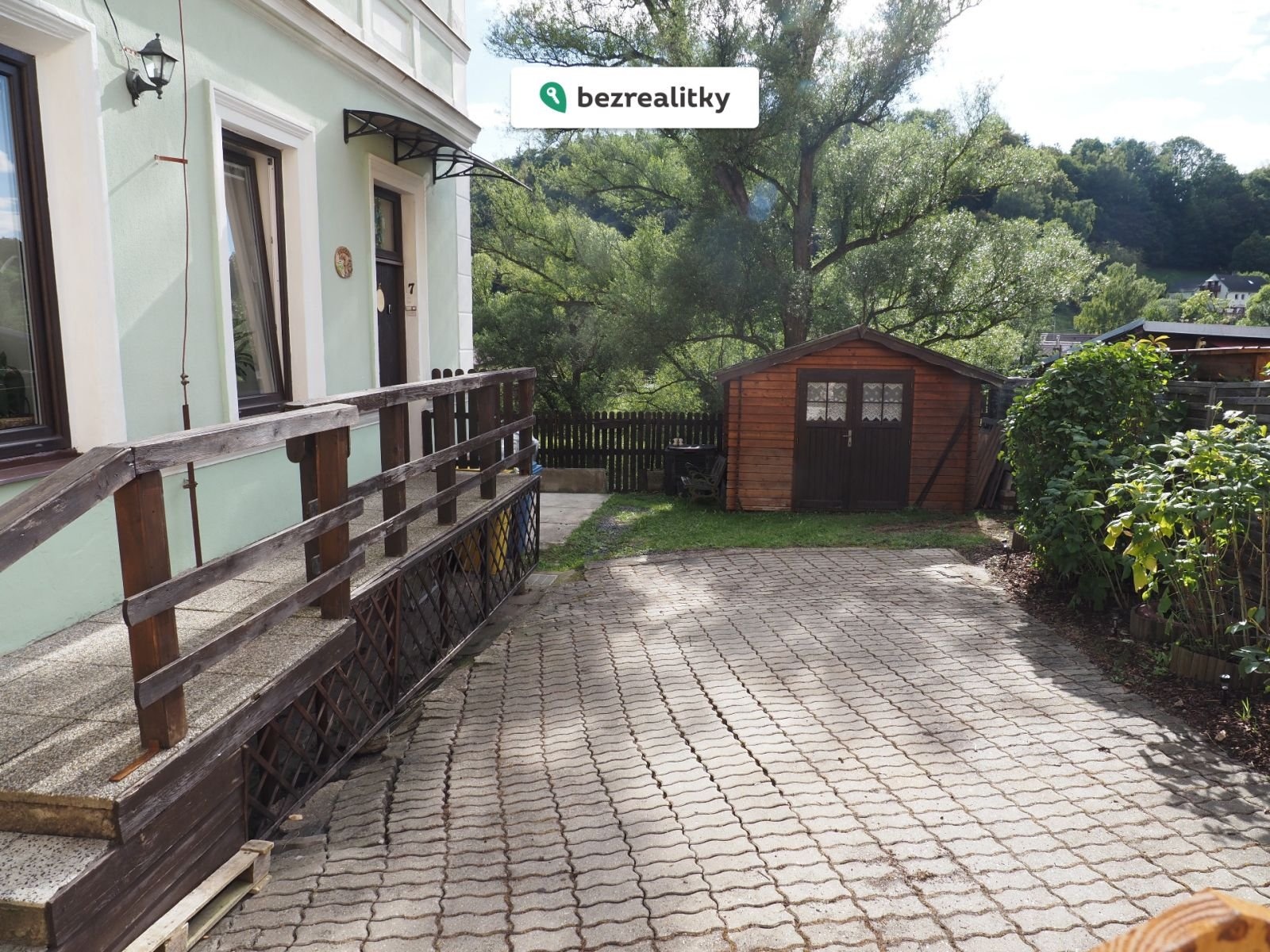 1759476372-rxxmkxciyp-img-6004