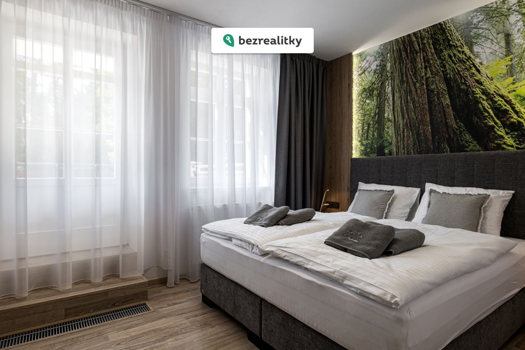 1759511072-lwgxcxewdg-p1045661