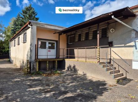 Prodej komerčního objektu, jiný, 450 m²