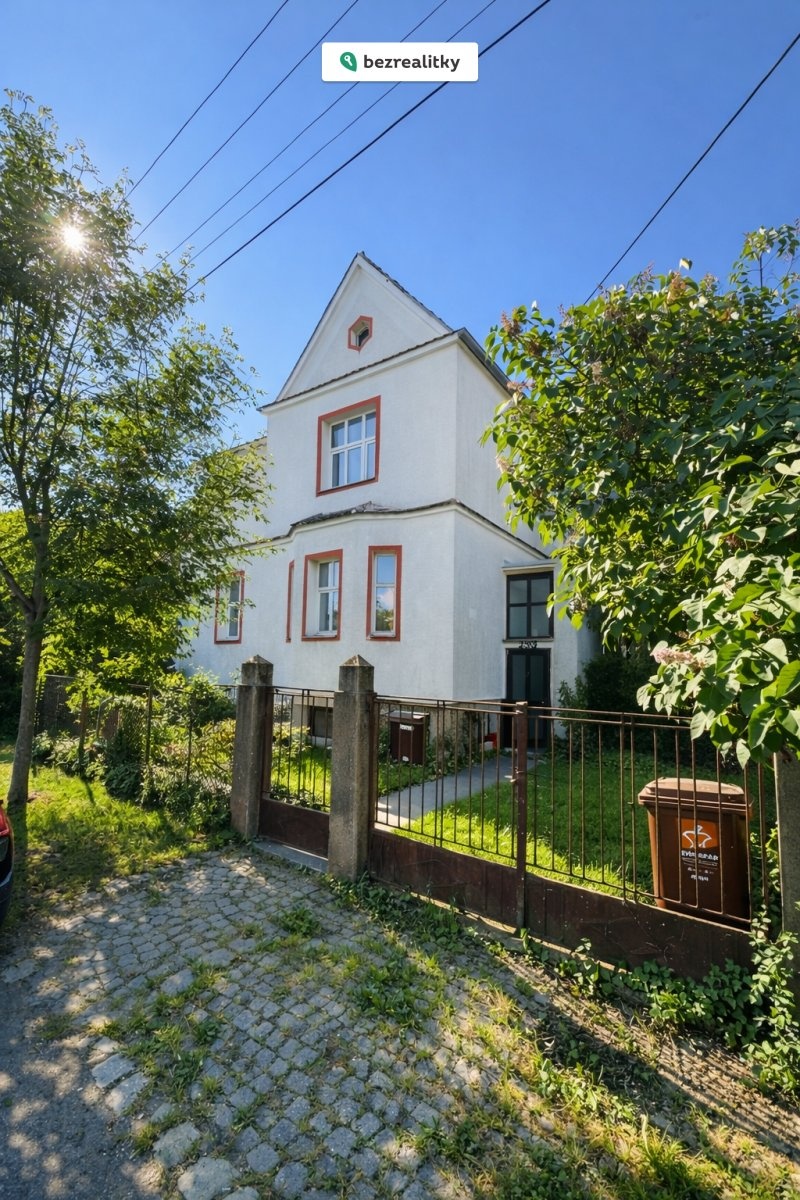 1781862657-cluulziwrm-293-z-ulice