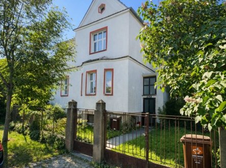 Prodej domu 180 m², pozemek 1.017 m²