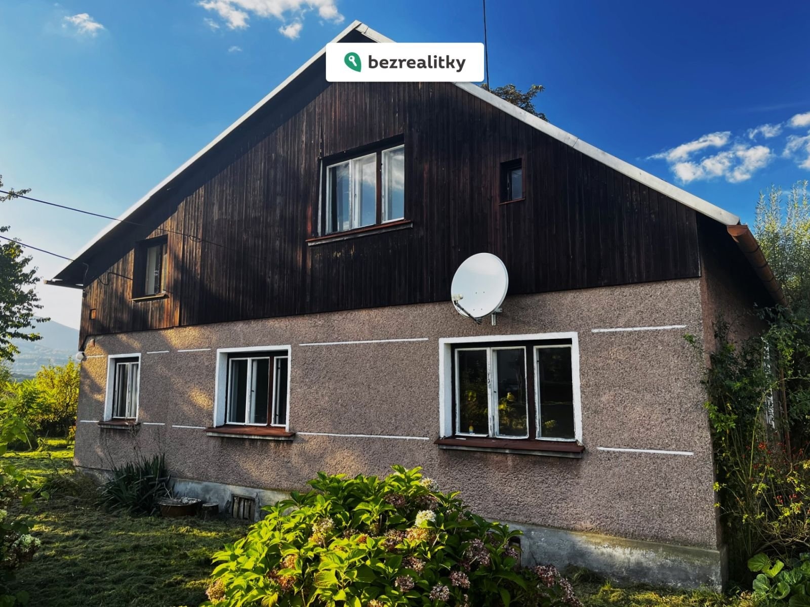 1760642551-ewnjprtrmw-foto1