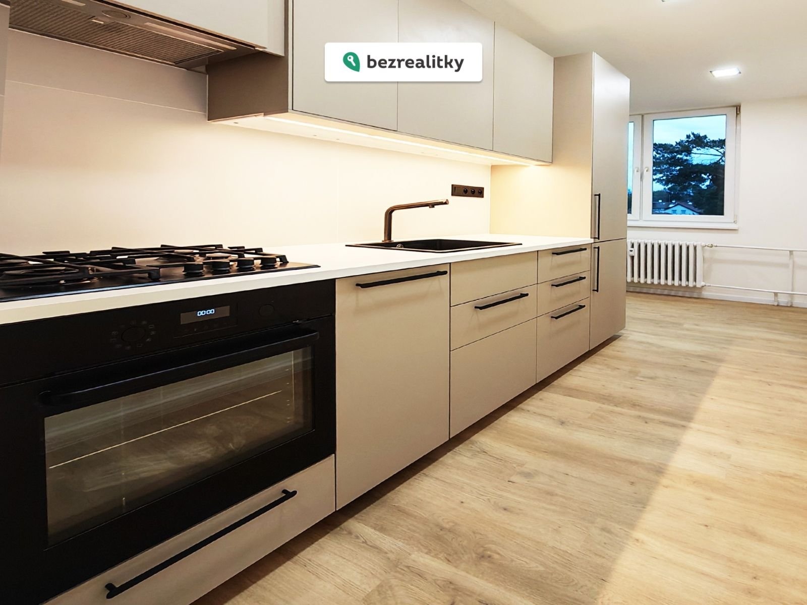 1760963504-npflqpyesu-kuchyn-c4-9b3