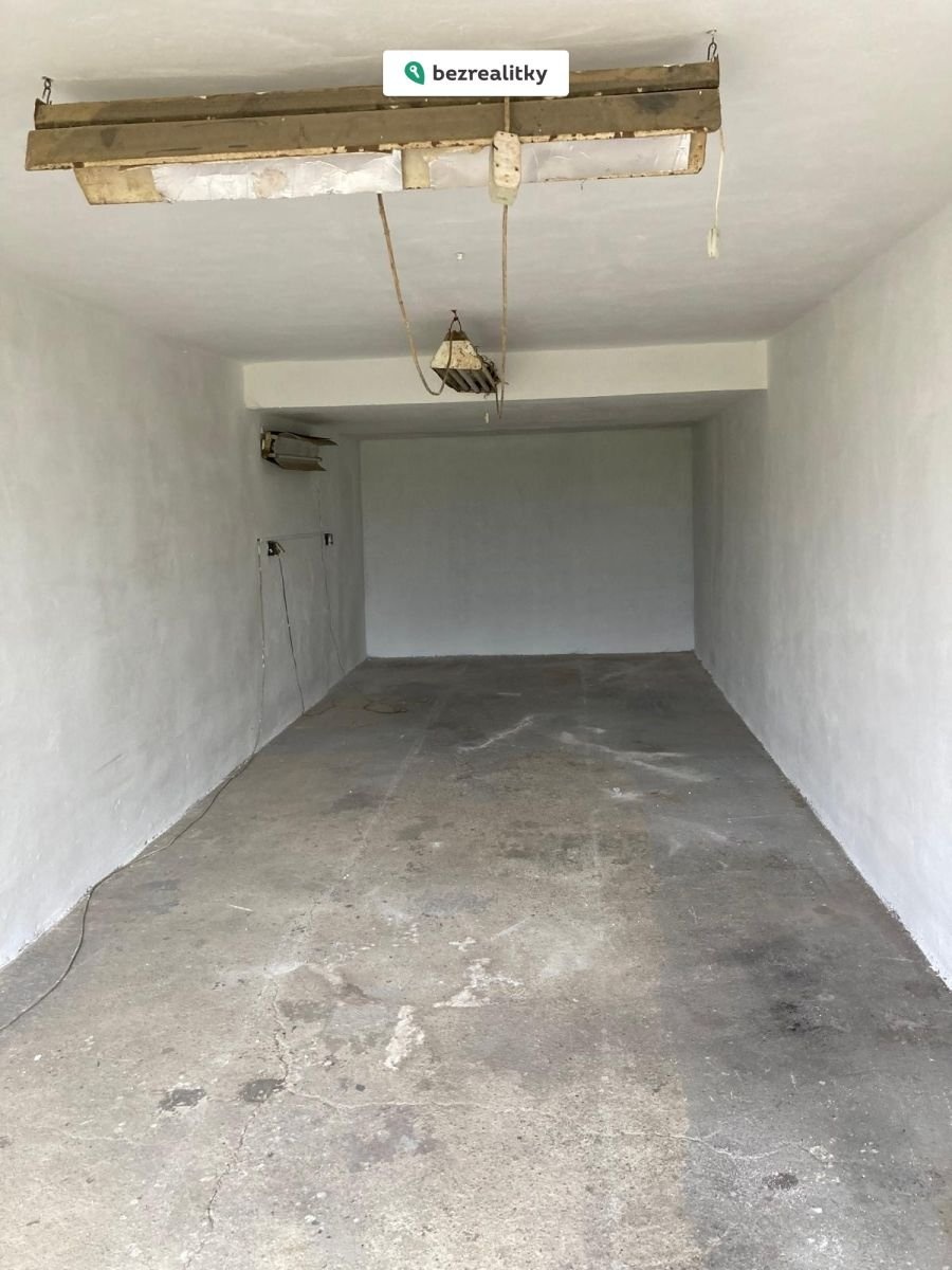 1761139854-tiyuxipaqn-garaz3