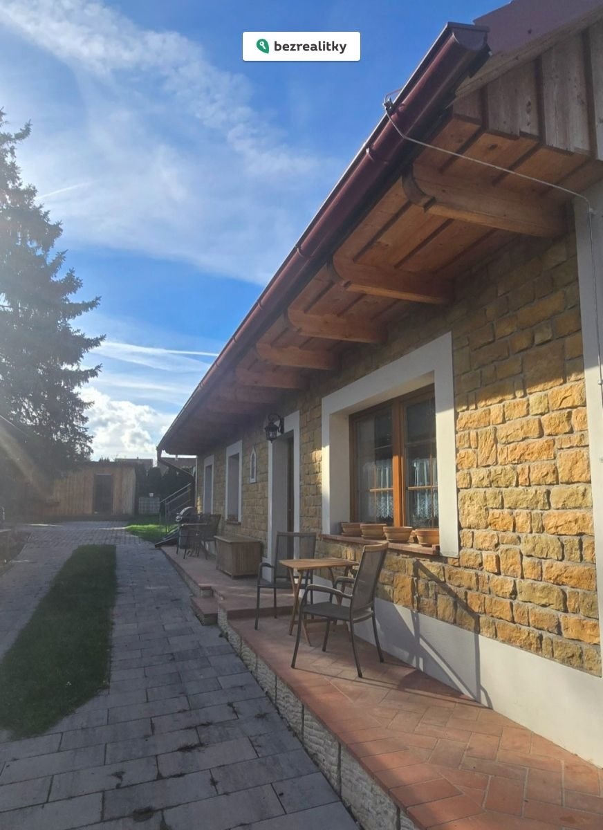 1761243986-pvpwbqfifz-1000070558