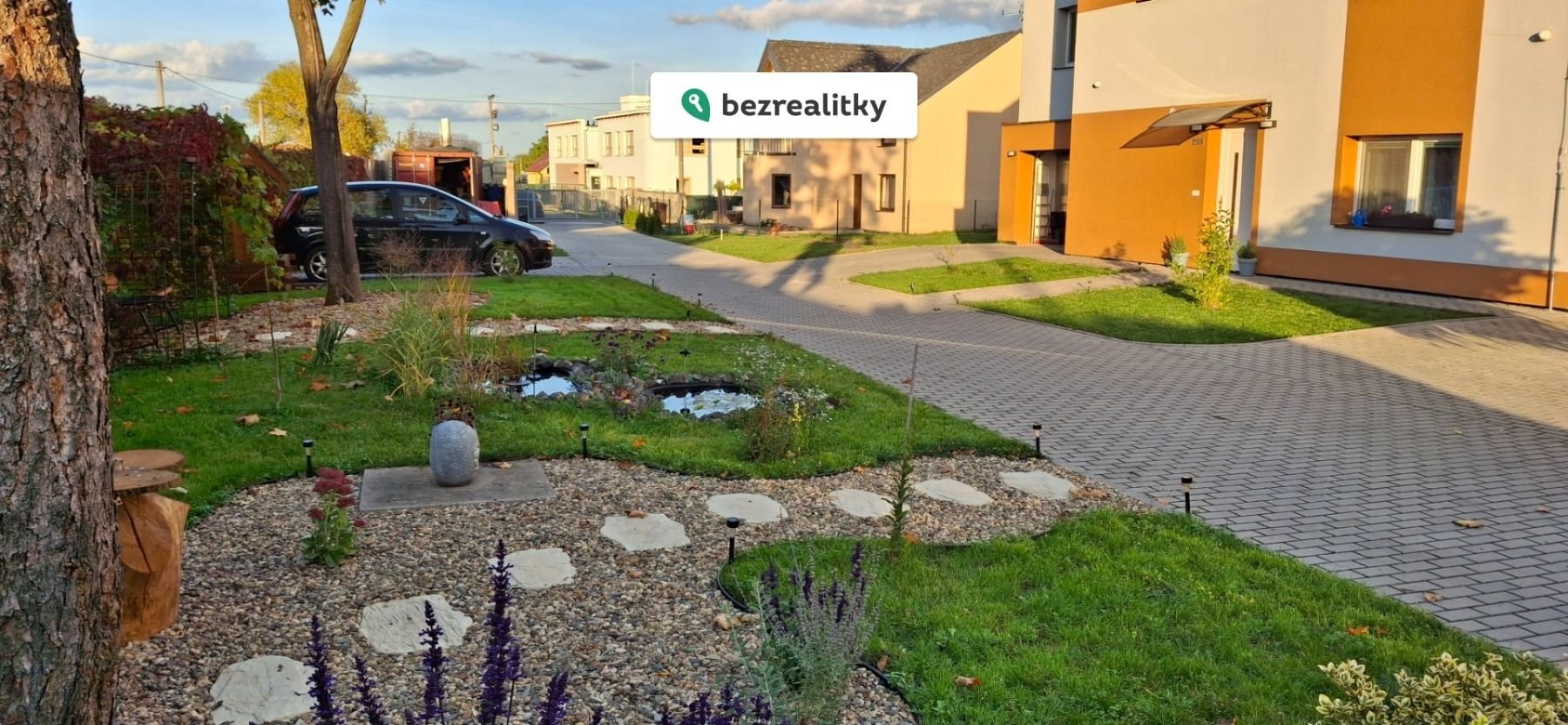 1761289595-hsdxuootrz-300